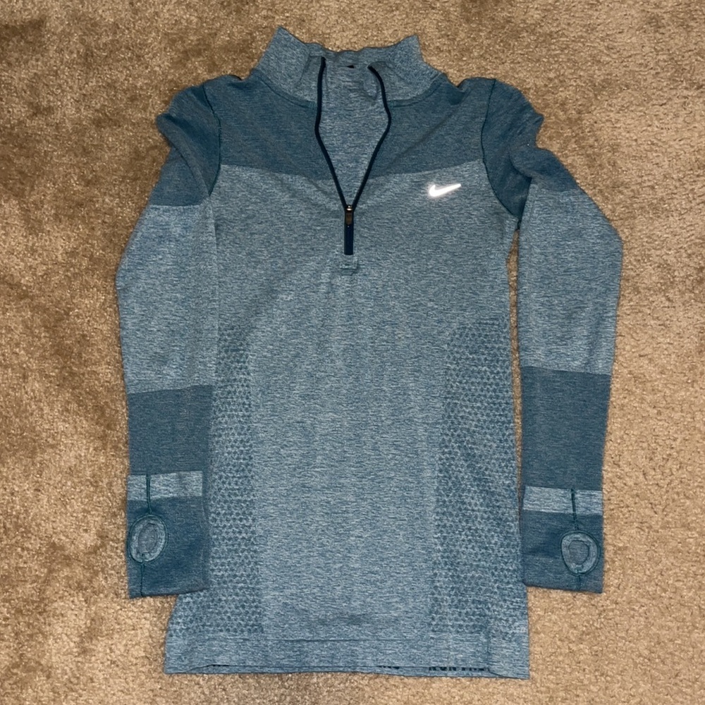 Nike Drifit Run the Earth 1/4 zip running top